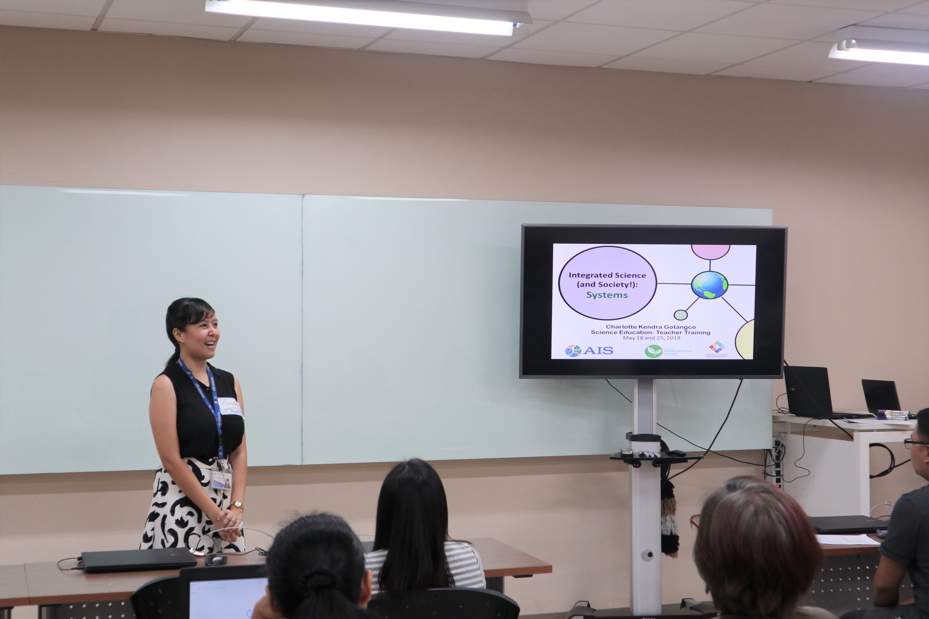 Dr. Gotangco Gonzales opening the workshop 