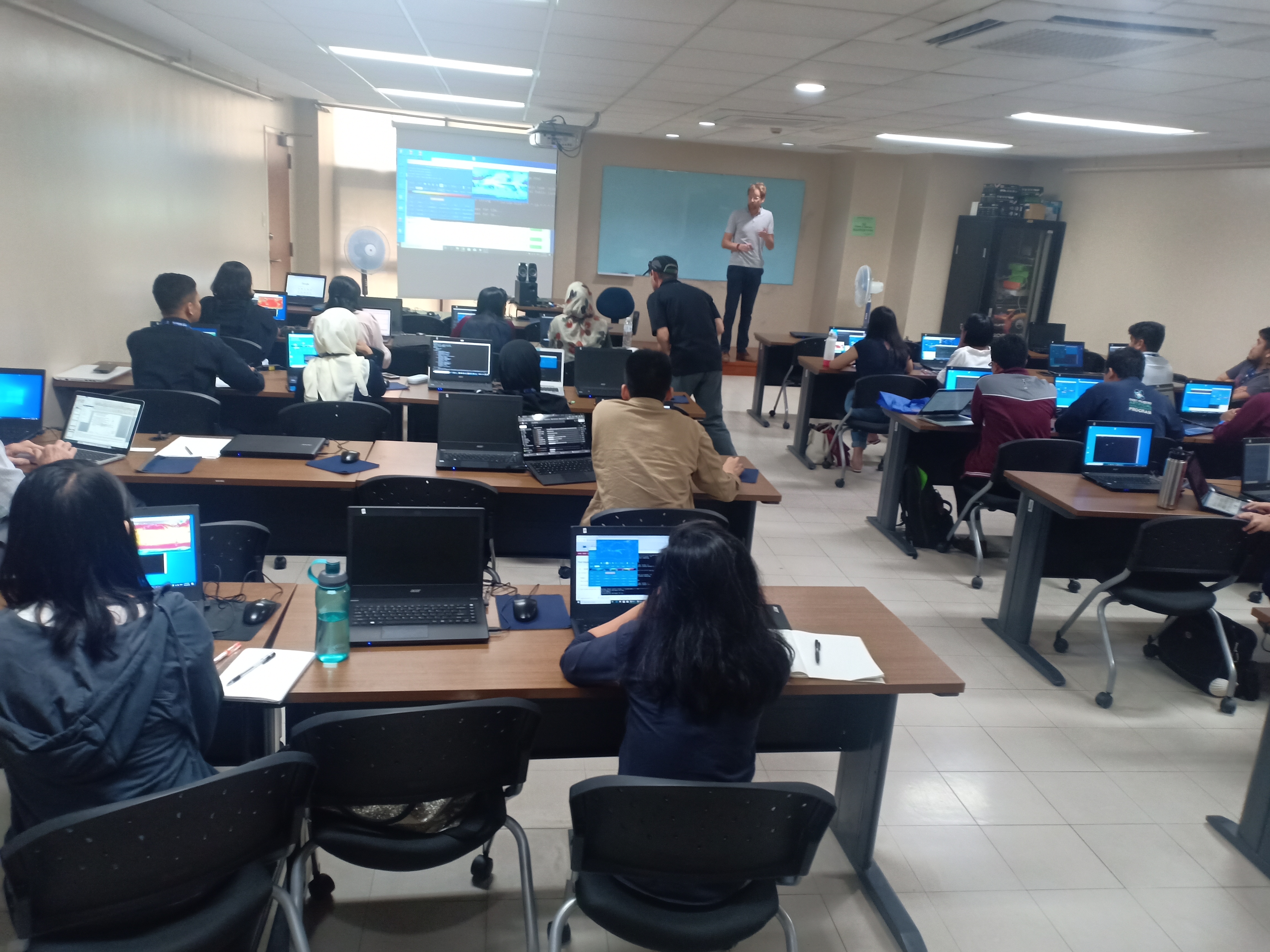 Dr. Adrian Tompkins, Research Scientist in Earth Systems Physics of ICTP, giving a session on distilling information from models/ensembles, and dealing with uncertainty.
