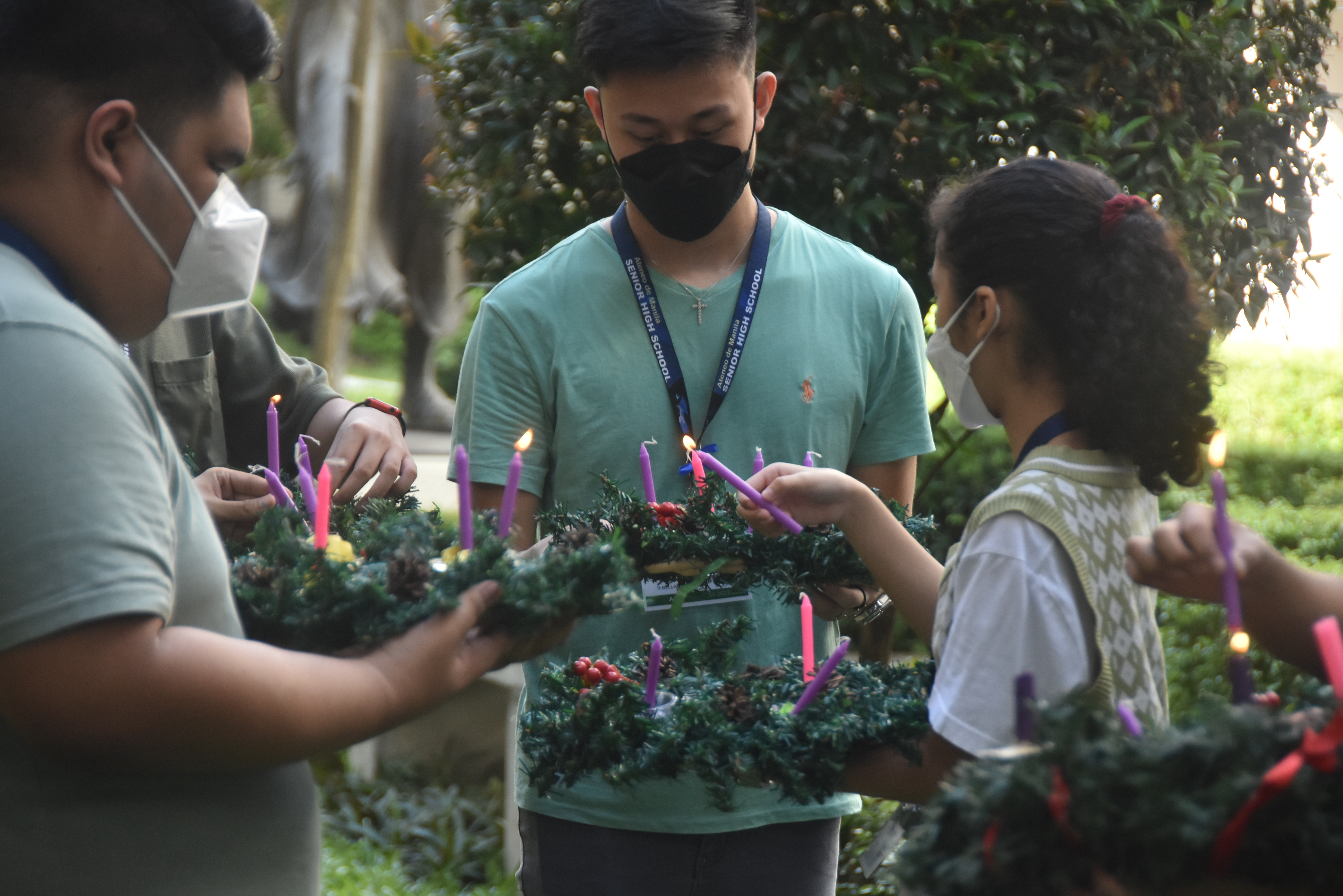 The Grade 11 Advent wreath para-liturgy