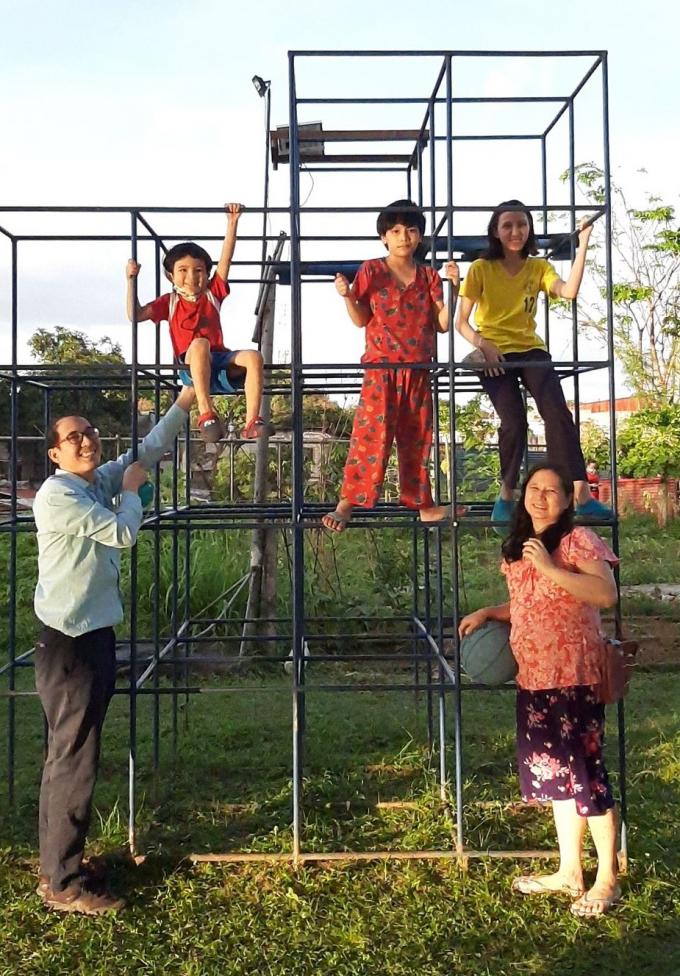 Family of Joel and Raisa Falgui