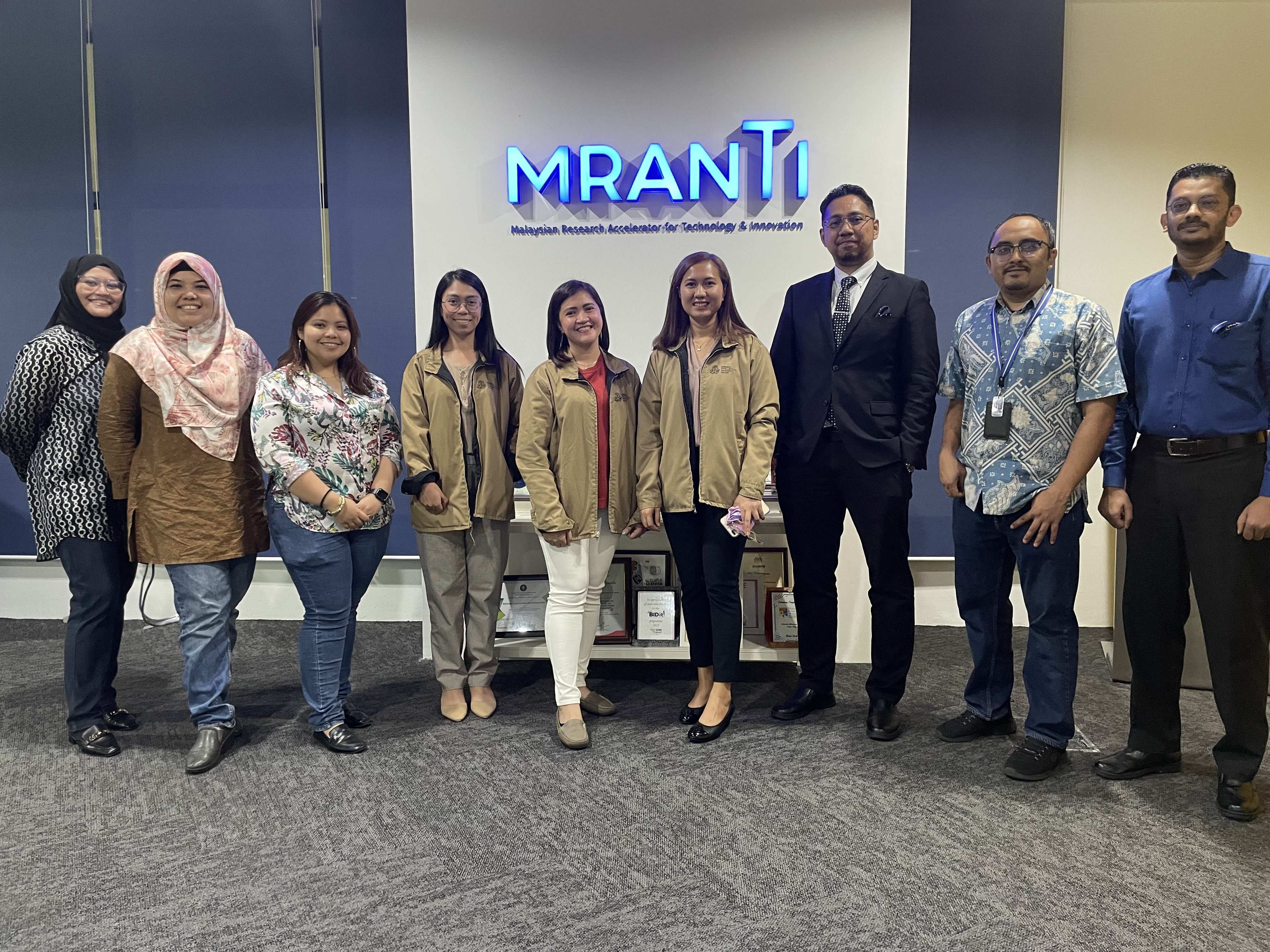 Photo: MRANTI and AIPO representatives at the Hive 5 MRANTI Park, Kuala Lumpur, Malaysia