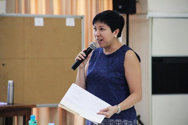 Solvie Nubla-Lee, or "Ate Solvie" as she is fondly known by the students, gives her comments on the pitches