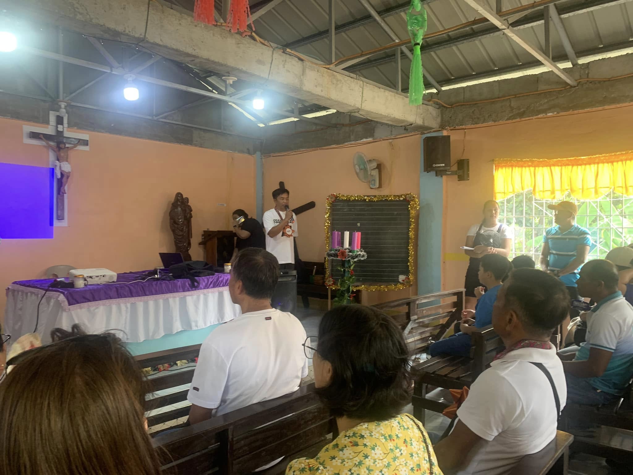 Kapitbahayan activity in the GK Kalayaan Chapel