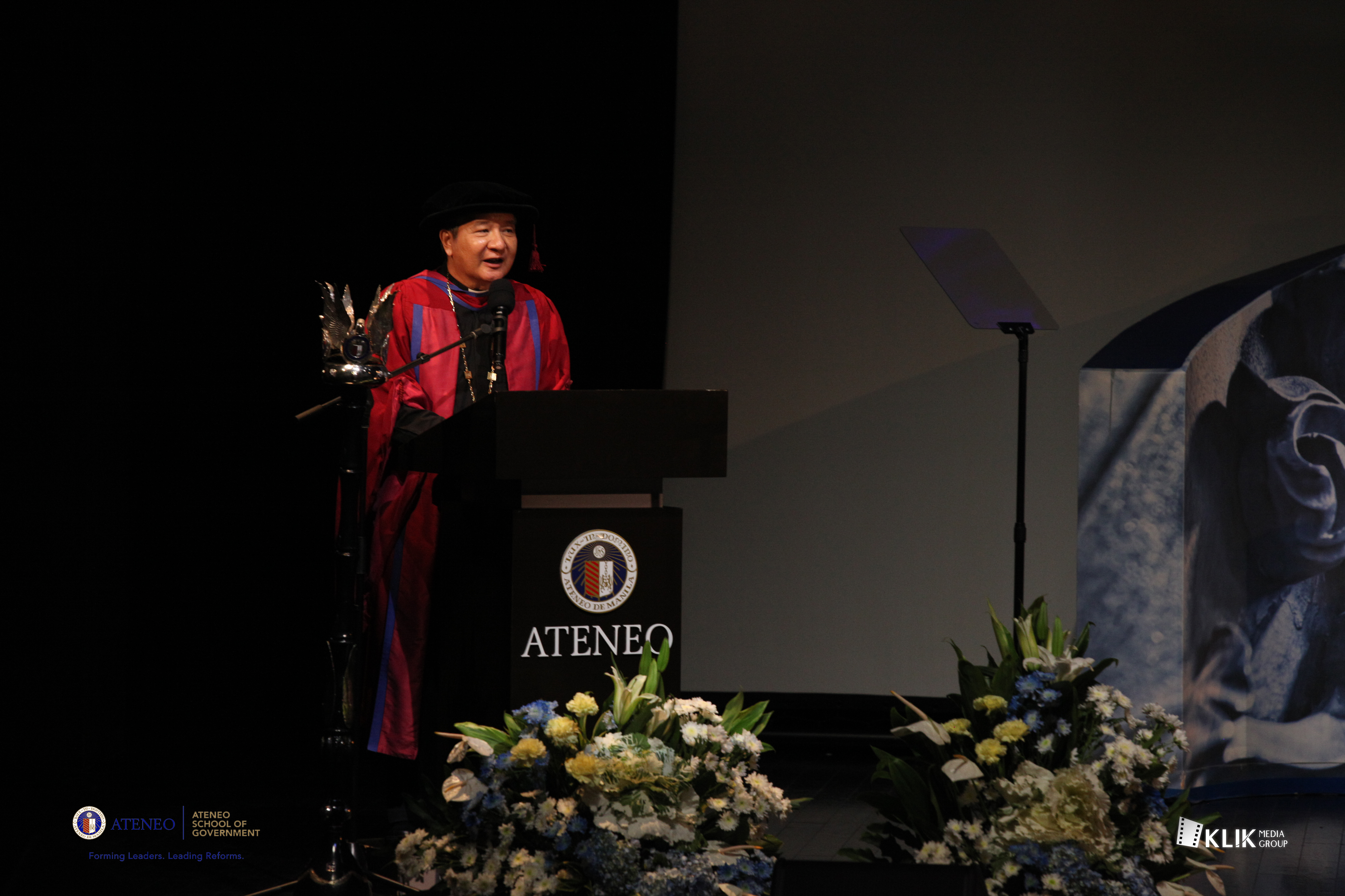 Fr. Bobby Yap gives final remarks during the 2022 ASOG Commencement Exercises