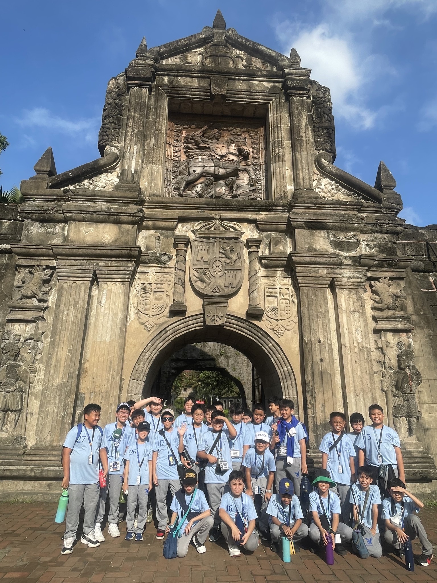 5-Yakan at Fort Santiago