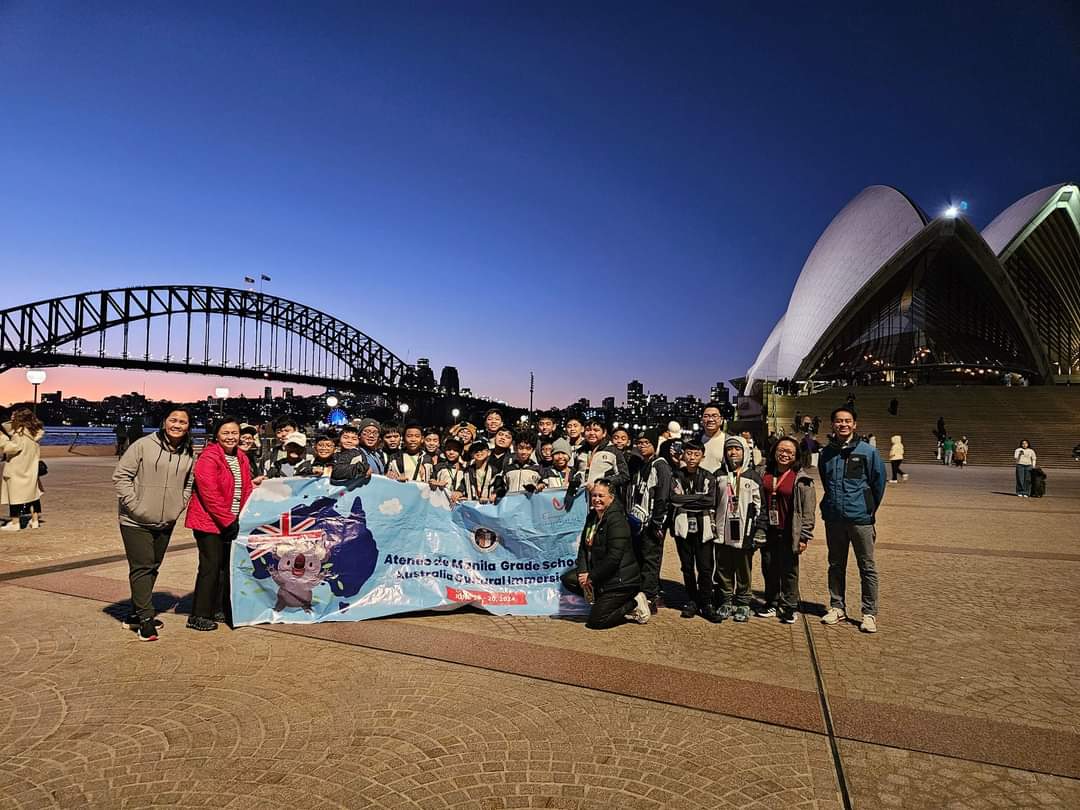 The AGS contingent at the Sydney Opera House 