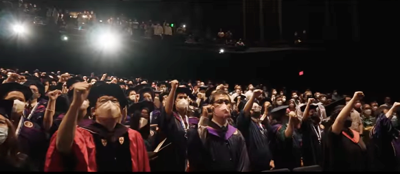 Audience 1 big fight!