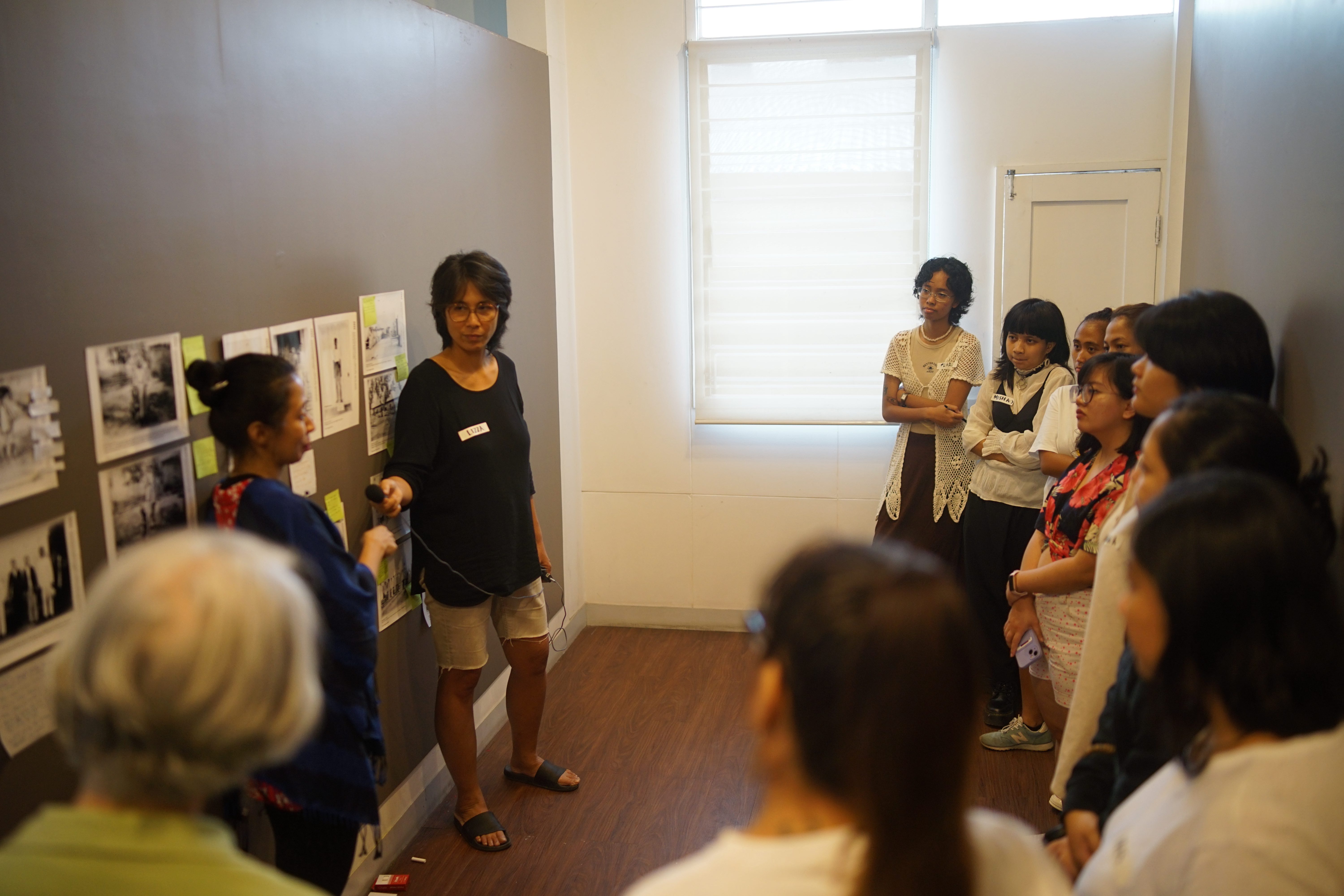 Workshop photos of "Snare for Birds: Decolonizing Perspectives of the Colonial Archive" at Alfredo F. Tadiar Library, San Fernando, La Union. Photos by JJ Buenaventura.
