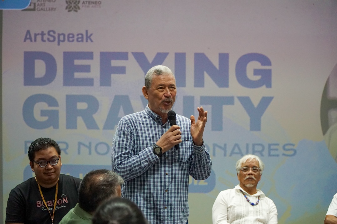 Jose Tence Ruiz leading the discussion after his talk. Photo: Renée Nuevo