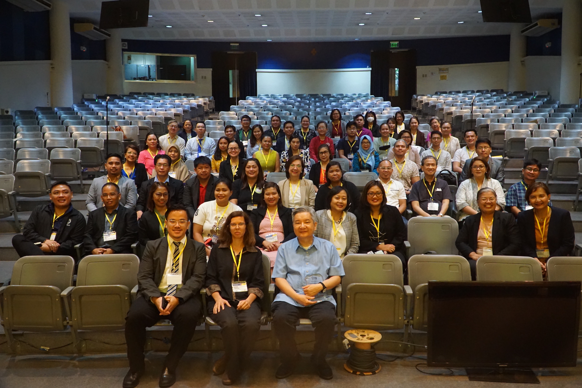 The onsite attendees of the meeting with Fr Roberto Yap SJ, Dr Maria Yarosh, and Mr Korn Ratanagosoom
