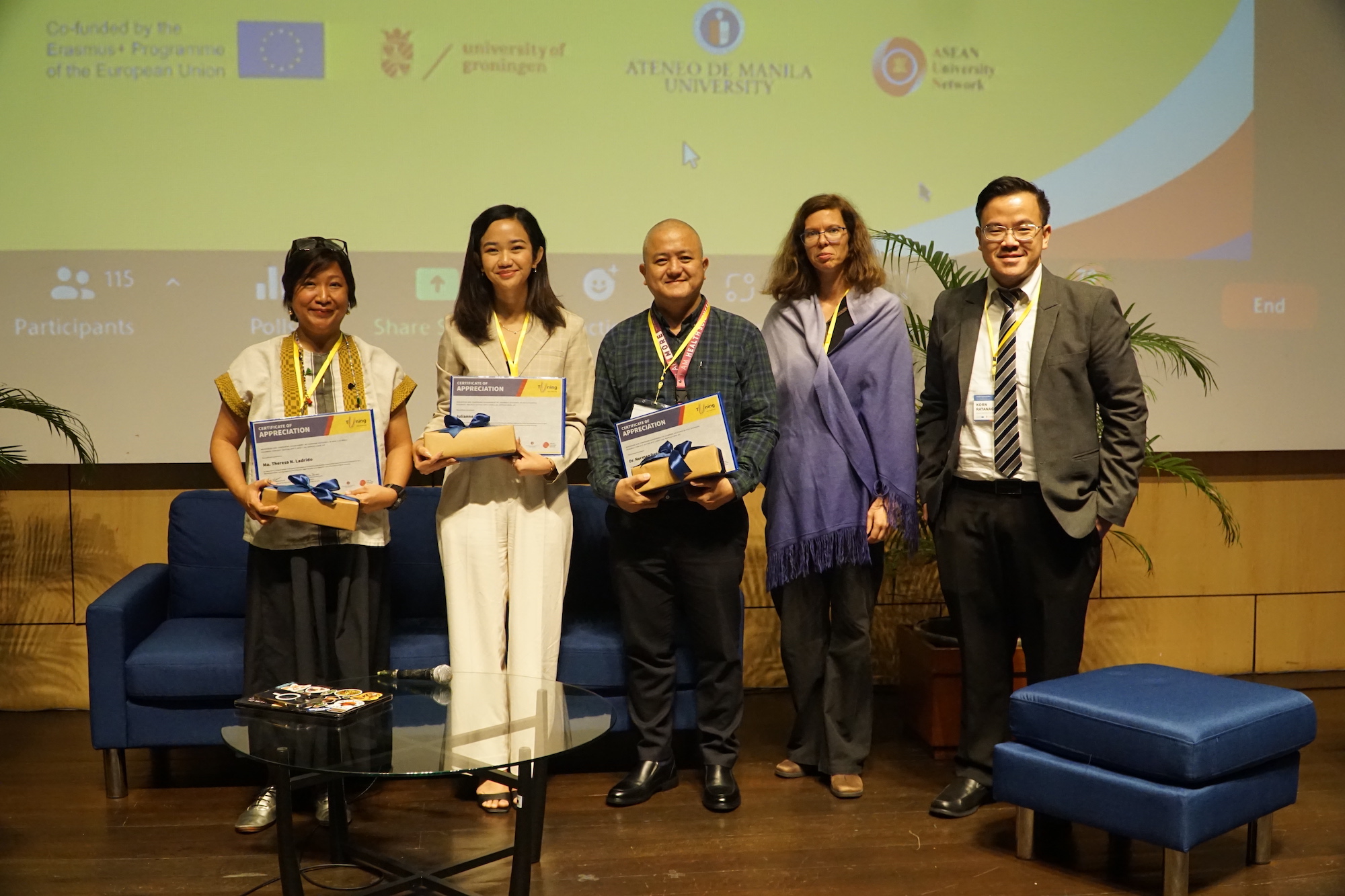 Ms Theresa Nebres-Ladrido, Ms Julianne Gatdula, and Dr Norman Dennis E Marquez with Dr Yarosh and Mr Ratanagosoom