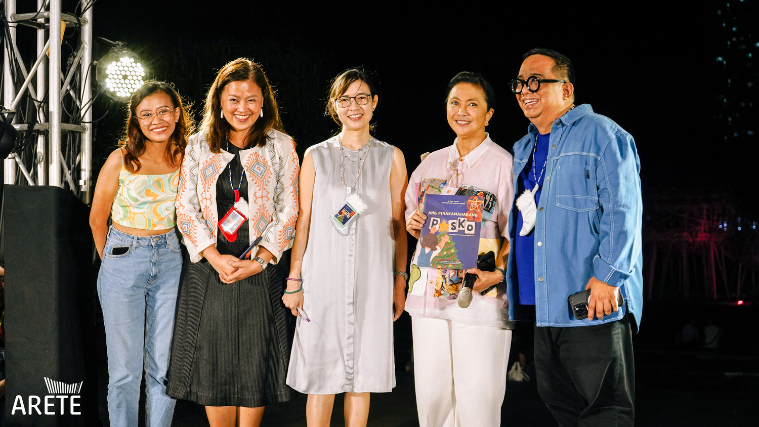 Noel Ferrer (right most) posing for a picture during the launch of his book, Ang Pinakamahabang Pasko