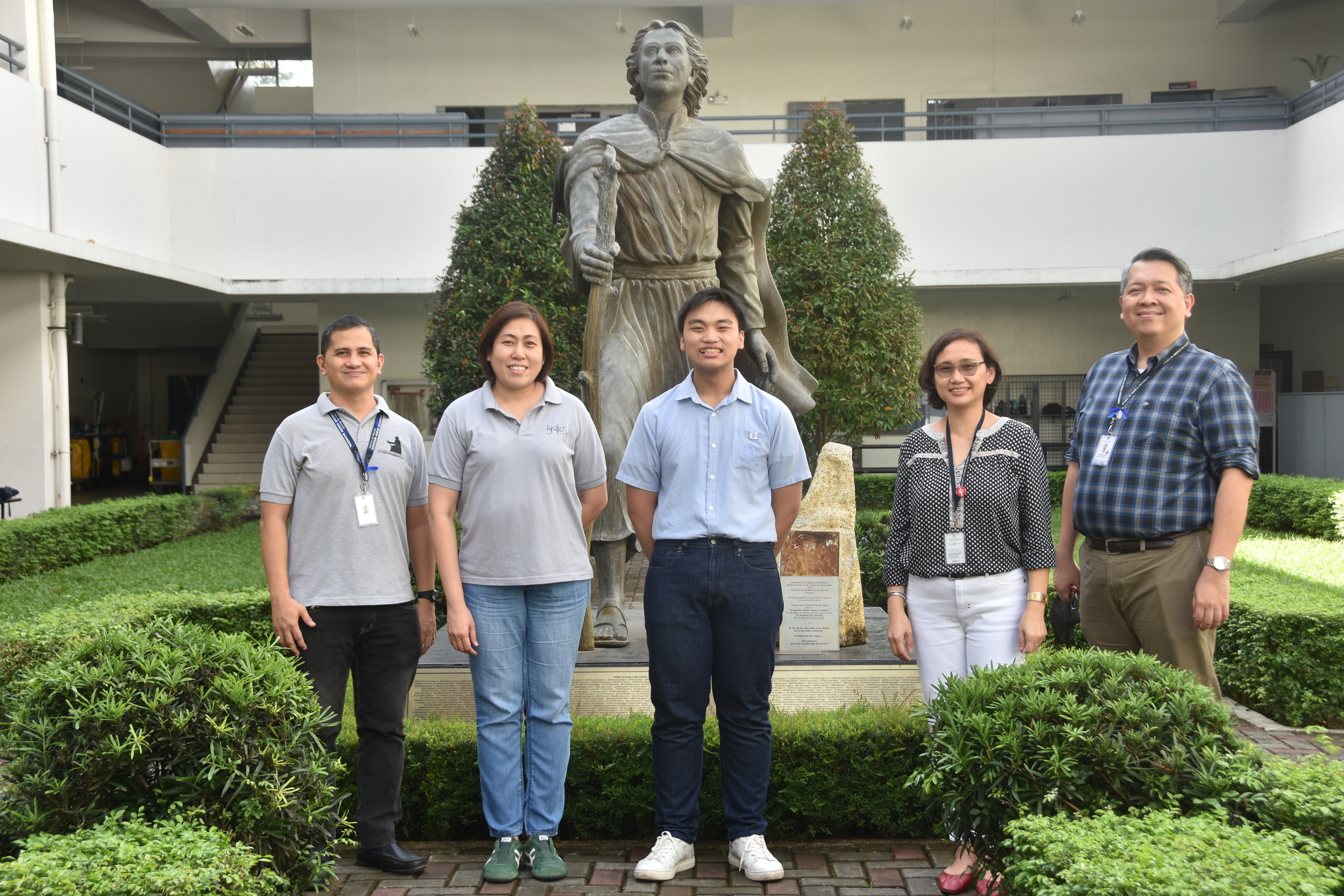 (L-R) Javy Fabello, Assistant Principal for Academics; Jen Concepcion, Assistant Principal for Formation; Sam Tango; Czel Lacson, Assistant Principal for Administration; Noel Miranda, Principal 