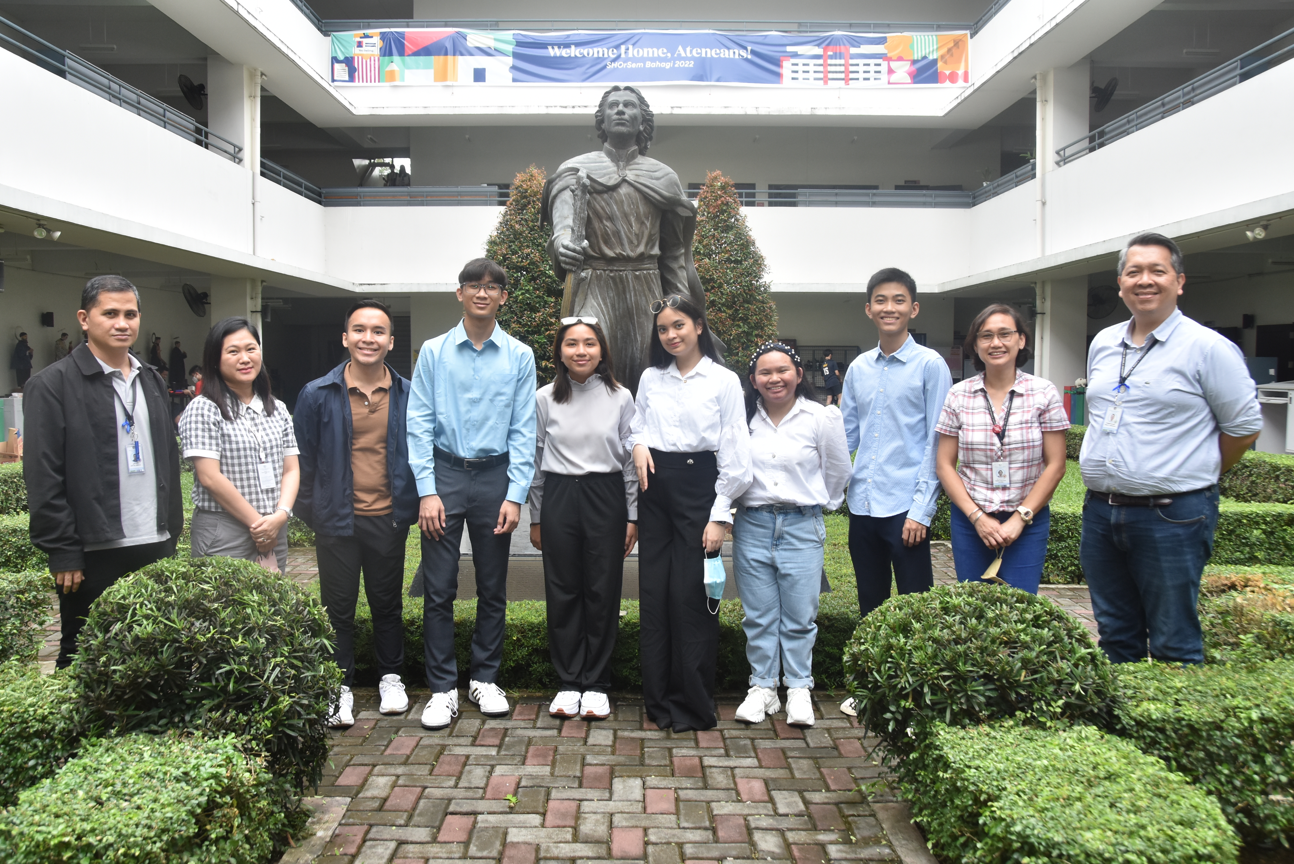 (L-R) Javy Fabello, Mel Cobar, Tony Ramos, Julian Llantero, Mari Urquico, Dann Baldono, Gia Uncad, Tristan De Guzman, Czel Lacson, Noel Miranda 