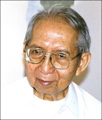 Fr Roque Ferriols SJ