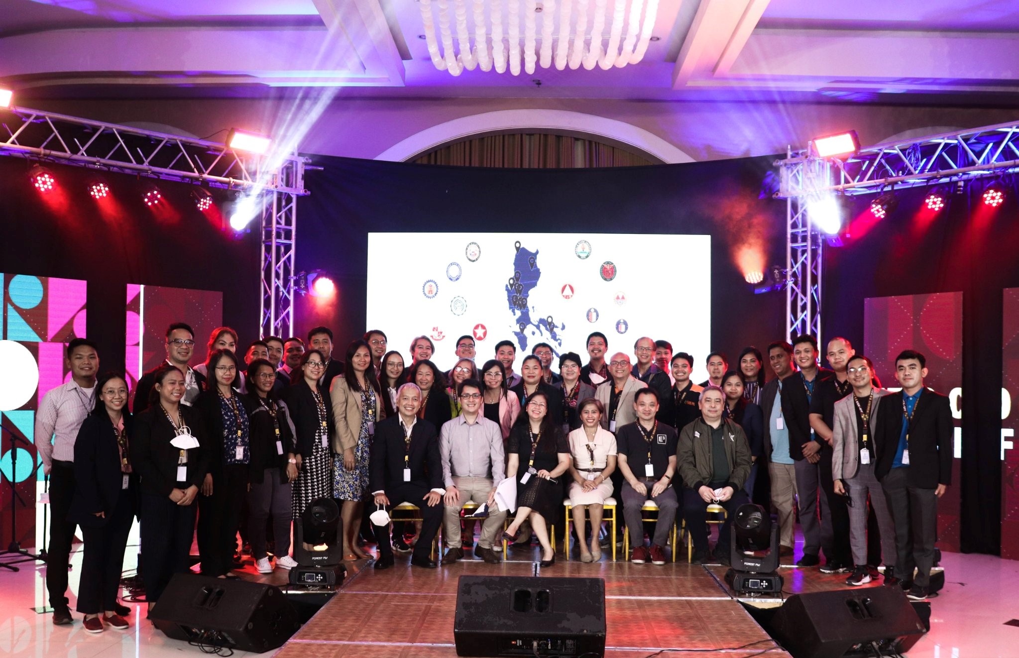 Photo from HEIRIT Official FB Page: TBI Managers from forty (40) participating universities and colleges with the various partners of HEIRIT 2.0