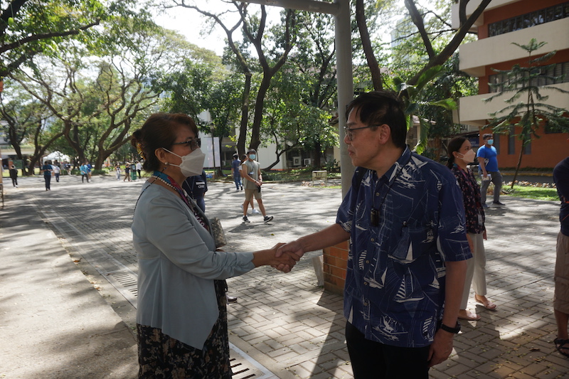 Dr Marlu Vilches, VPLS, and Dr Roberty Diy