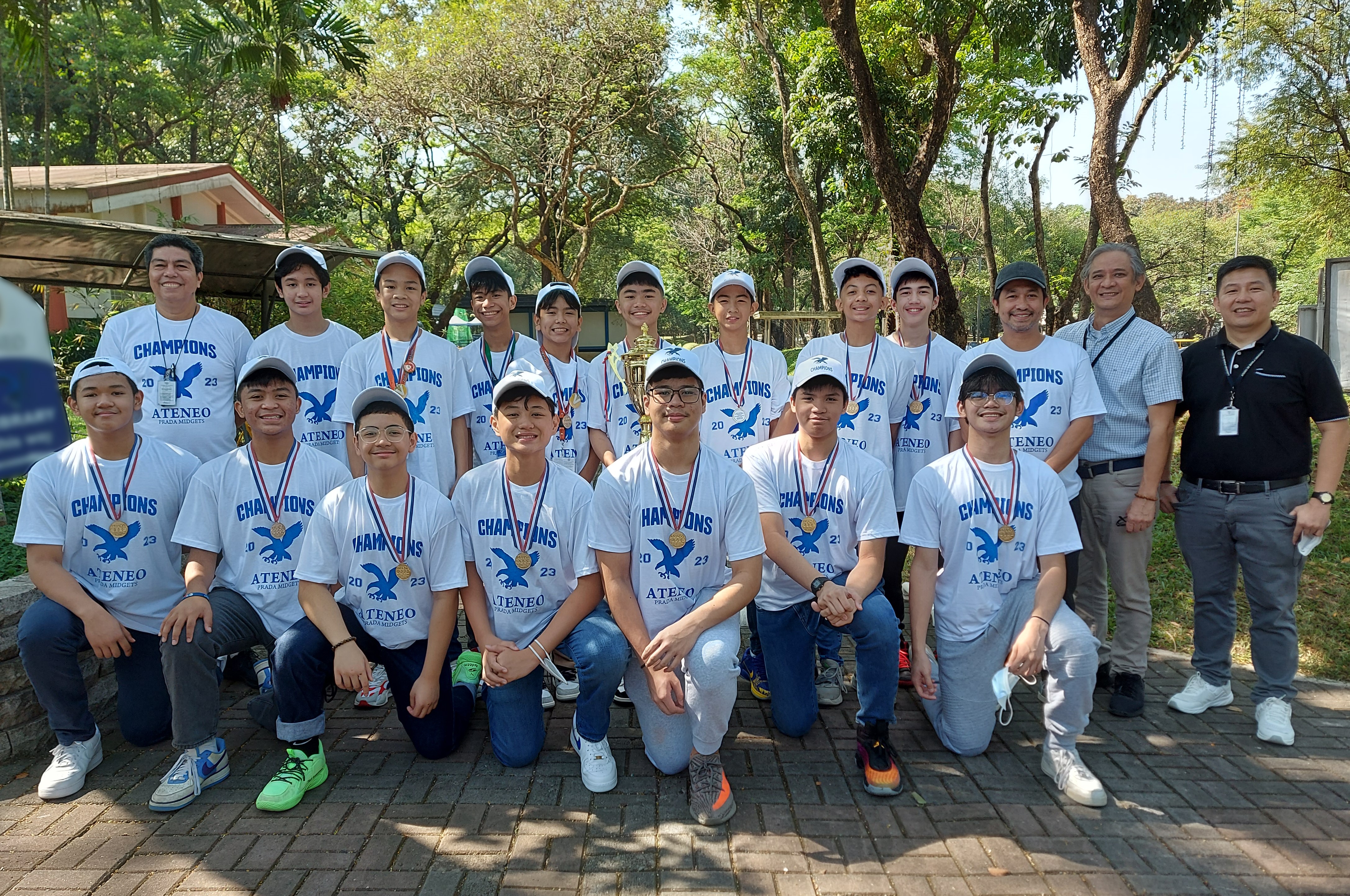 Front row kneeling from left: Dos Adriano, JB David, Enzo Gallardo, Jhustin Hallare, Jaime Teodoro, Riley Fernandez, Migs Favis; second row standing from left: Robert Aenlle, Liam Macapagal, Gabo Yoro, Miguel Meresen, Andrew Sanchez, Ram Ramos, Andrei Pineda, Pio Gonzales, Gab Salvador, PJ Navarro, Jonny Salvador, Ron Capinding  
