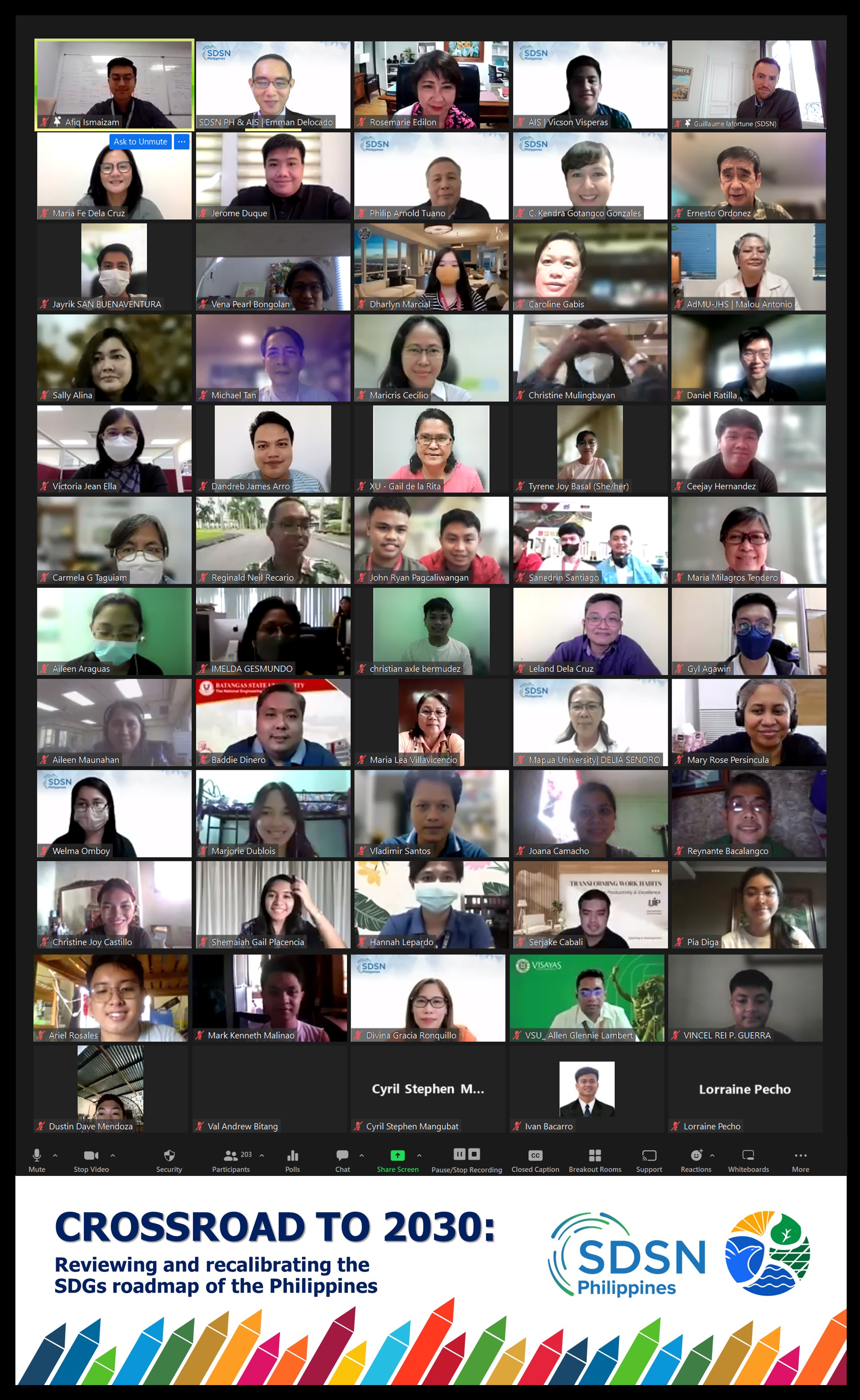 Group photo of “Crossroad to 2030