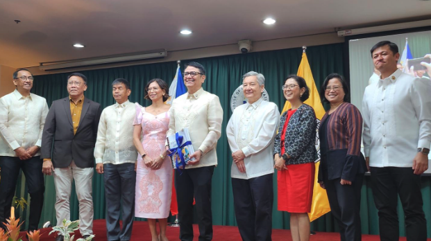 Ceremonial Turnover of the Outputs of the HRep-Ateneo Research Partnership L-R: Dr. Romulo Miral, Jr. Hon. Roberto Maling, Hon. Bonifacio Busita, Hon. Stella Luz Quimbo, Hon. Aurelio Gonzales, Fr. Roberto Yap of Ateneo, Dr. Majah-Leah Ravago, Dr. Czarina Saloma-Akpedonu, and Hon. Jernie Jett Nisay