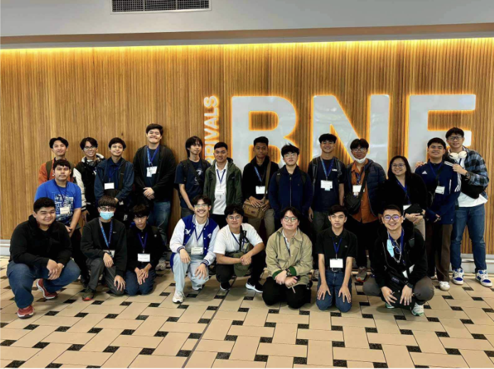 AJHS Group 3 in Brisbane Airport