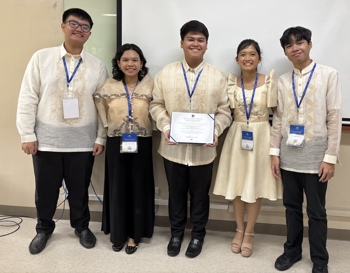 From left: Francis Nato, Reigne Matuba, Wancy Tongio, Lia Roc, and Yuri  Cabugwang