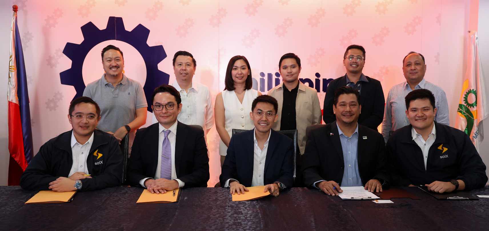 Photo: Agreement signing ceremonies between SolX, NDC, and Real Tech last October 24 (℅ SolX Facebook Page)