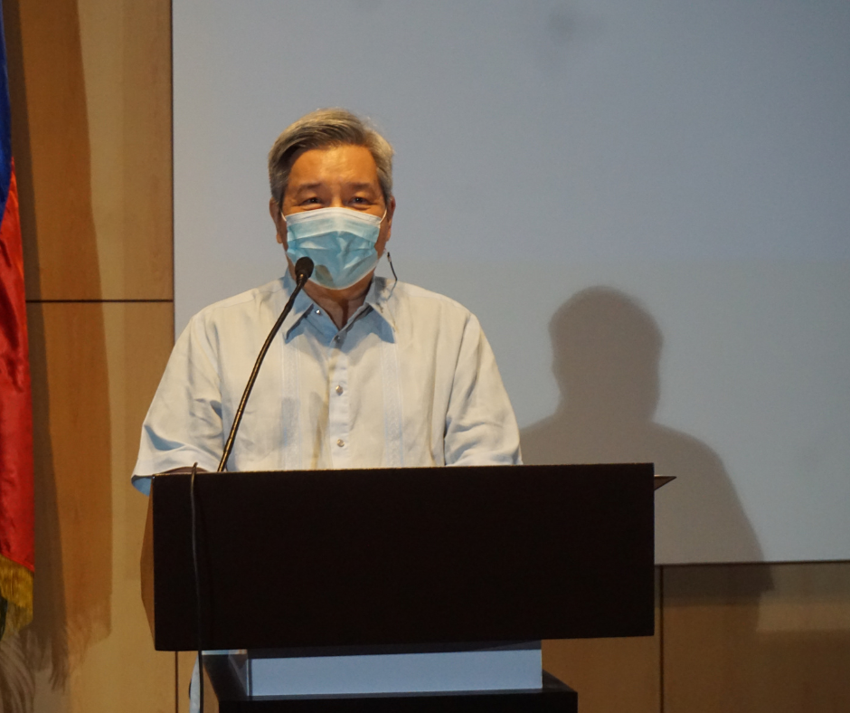 University President Fr Roberto C Yap SJ