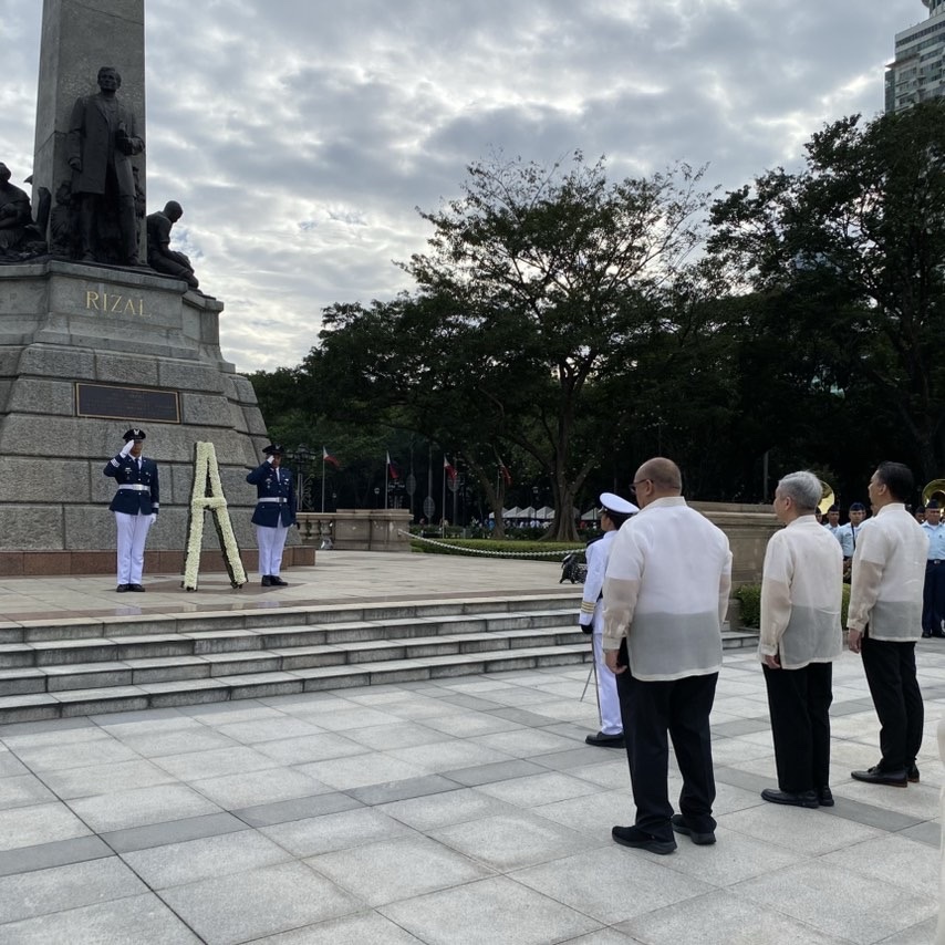 Wreath-laying at the statue of Dr. Jose Rizal in Luneta Park.