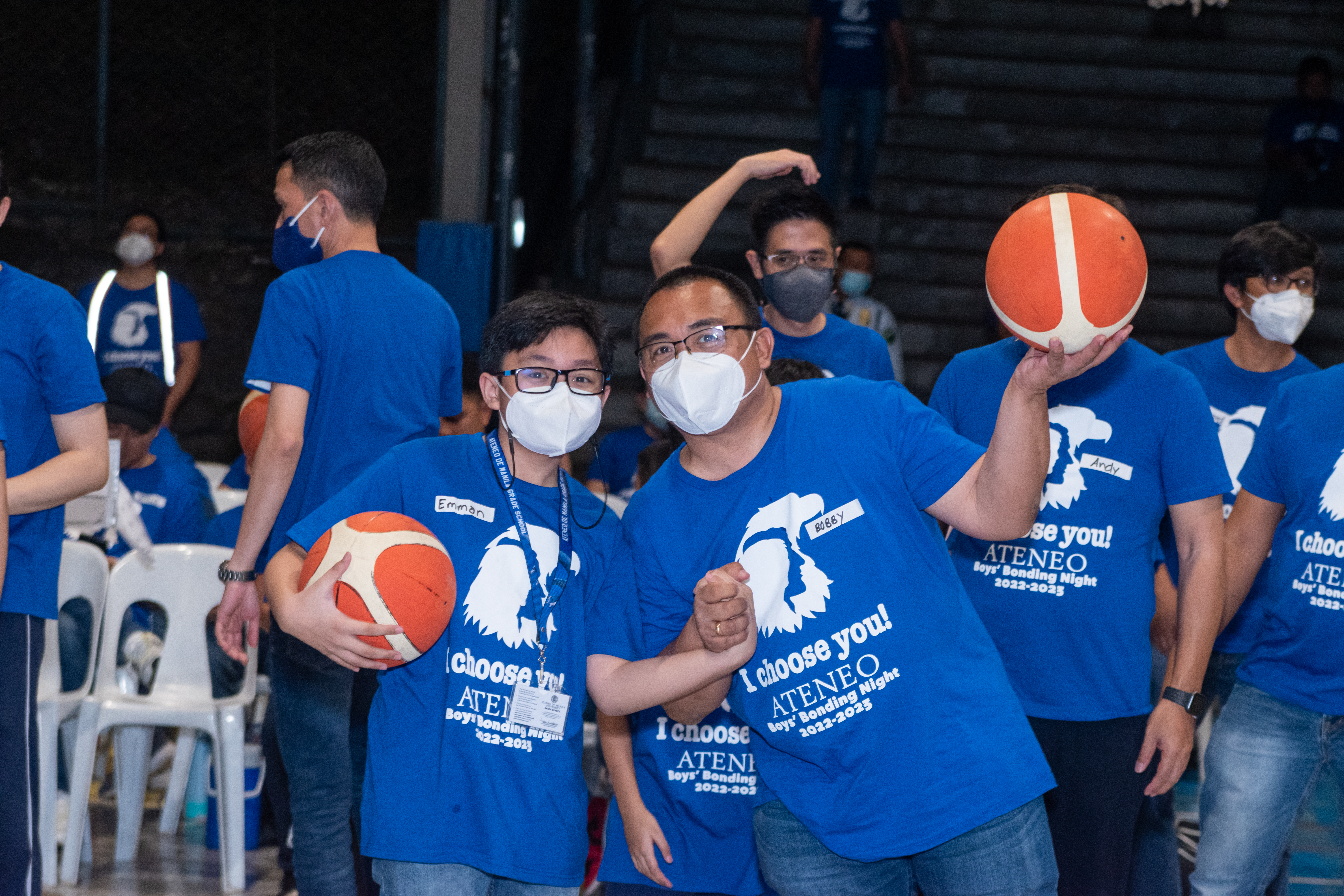 This duo is all set (while holding hands) and ready to take on the dribbling game!