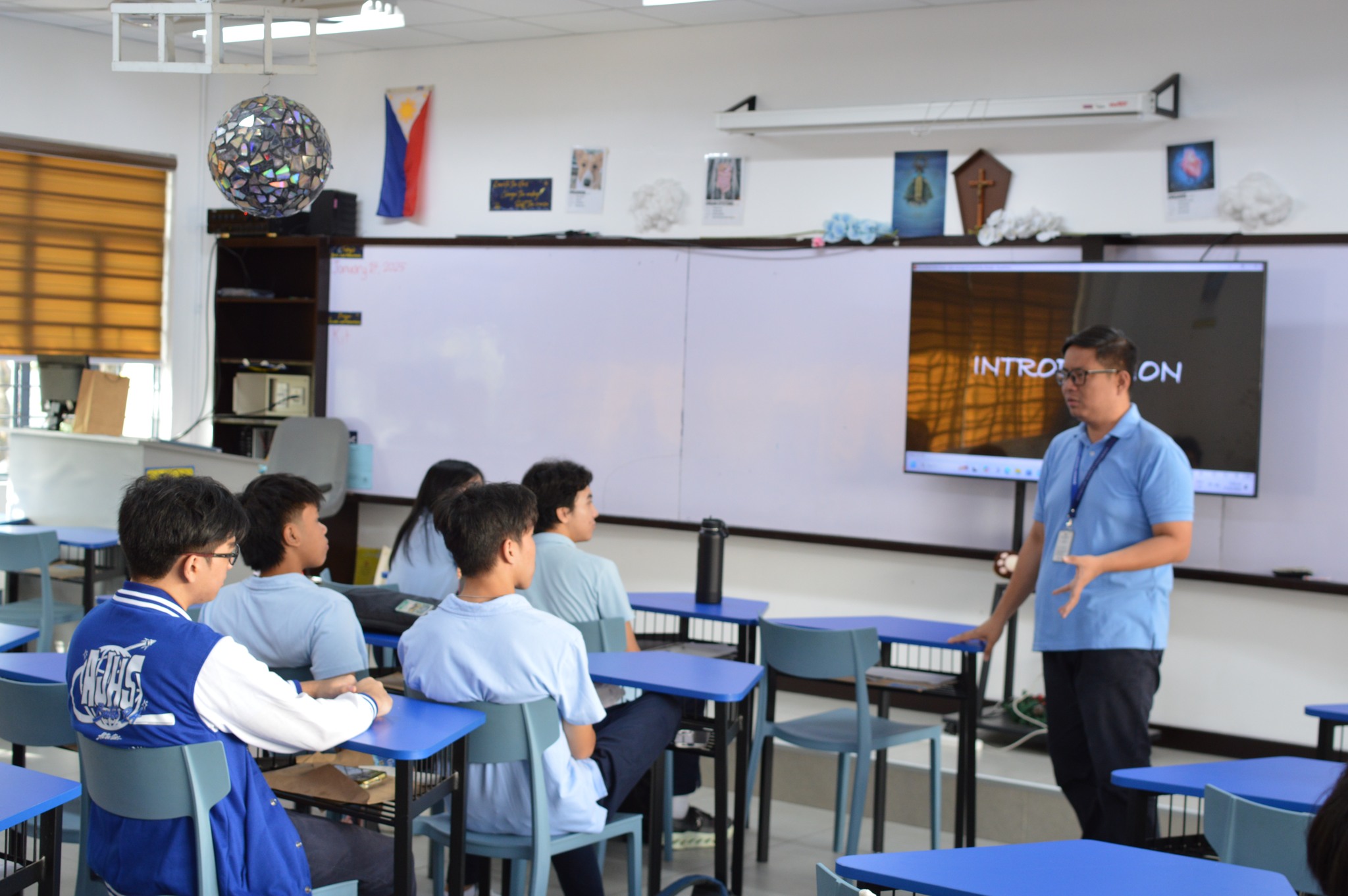 Basic Therapeutic Massage by Vinz Loiz