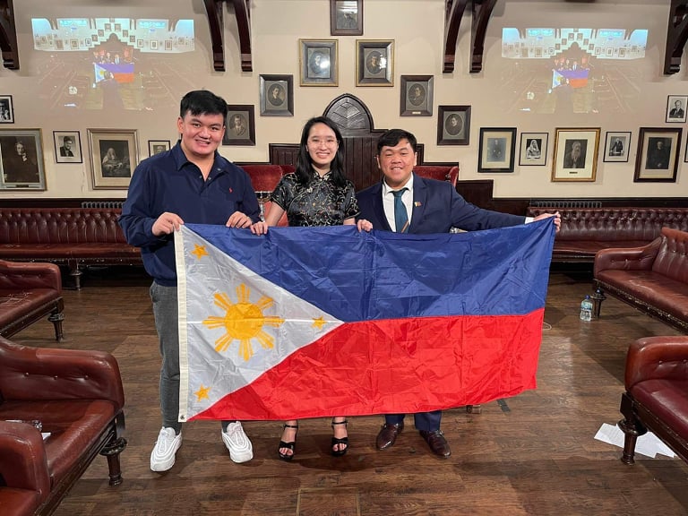 (L-R) Johann Bernardo, Naomi Ang, and Anton Abiera in the Cambridge Union