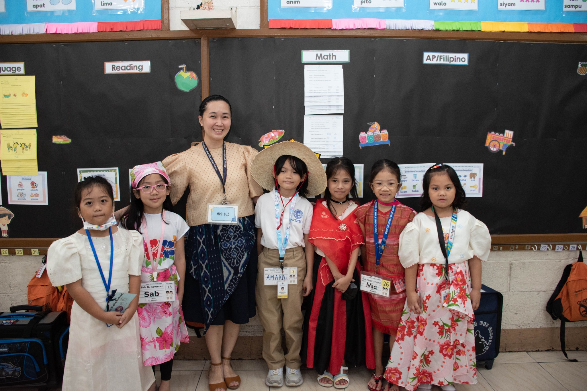 Mga kababaihang mag-aaral