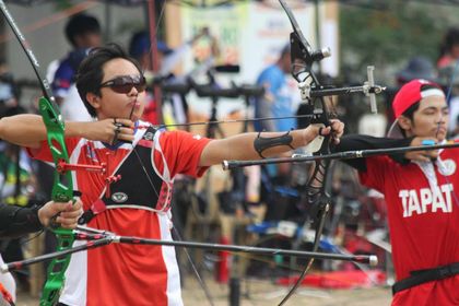 Ckheil Enecio in the NCR Archery Meet