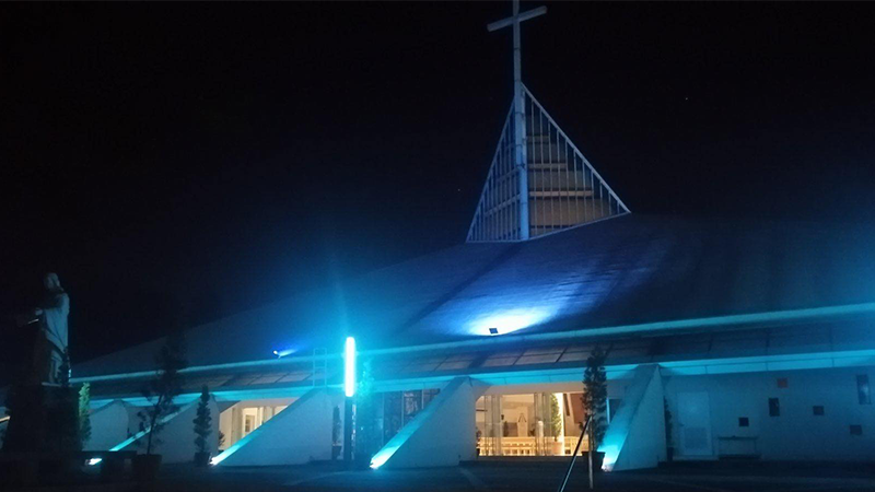 Gesu in blue