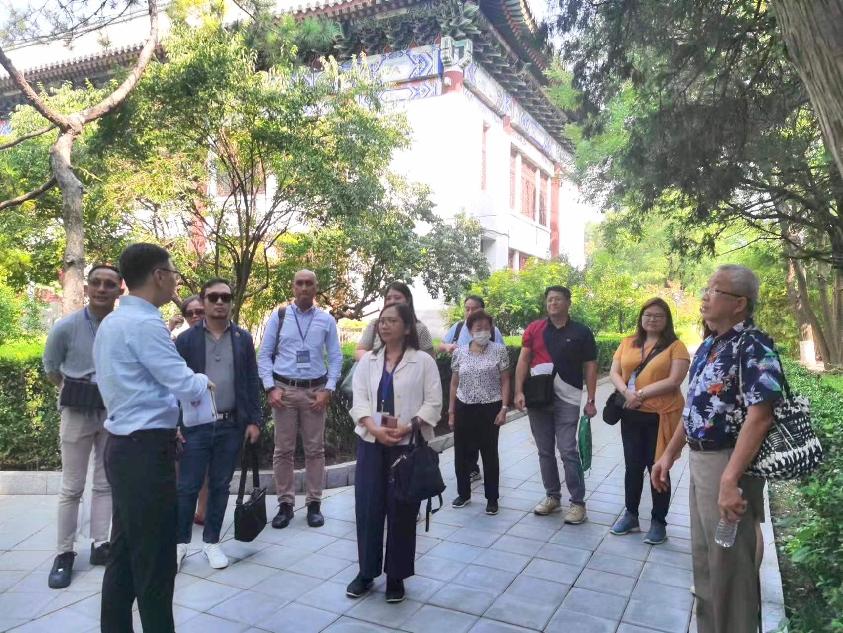 touring Peking University