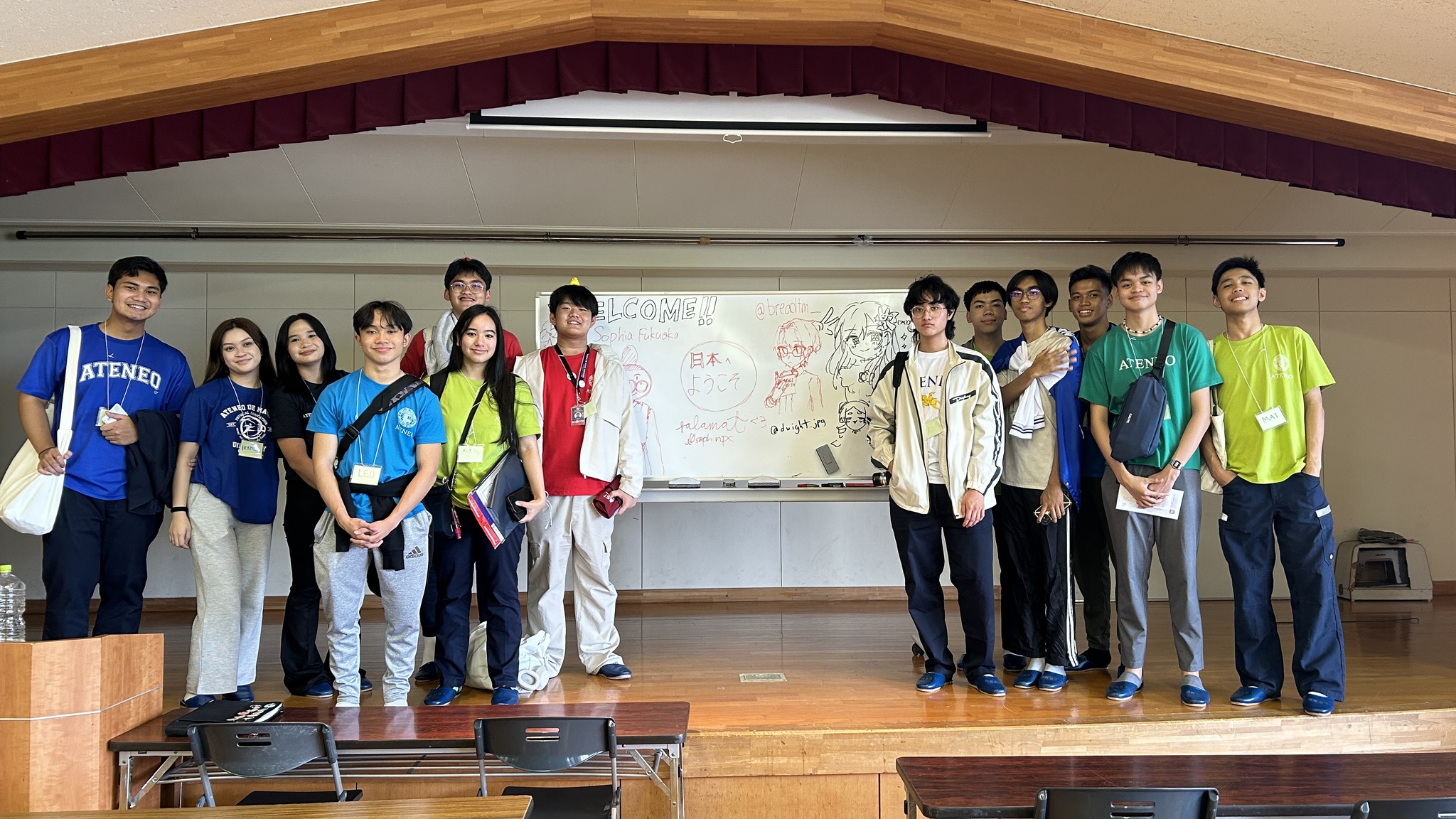 A group of ASHS students in Sophia Fukuoka Junior and Senior High School. Paolo Osi, the author of this piece, is fifth from the right.