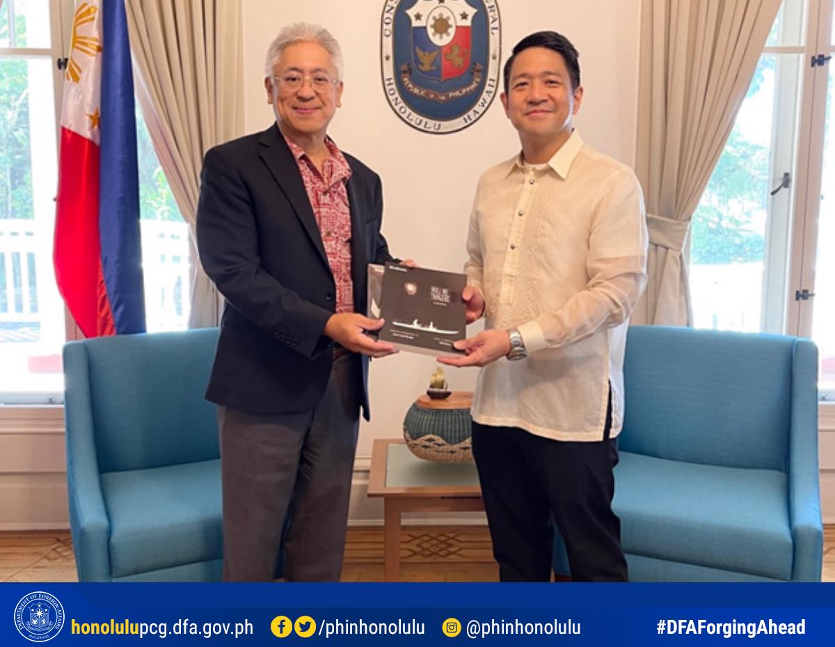 Philippine Consulate General in Honolulu Emil Fernandez and AJHS faculty Paolo Paculan