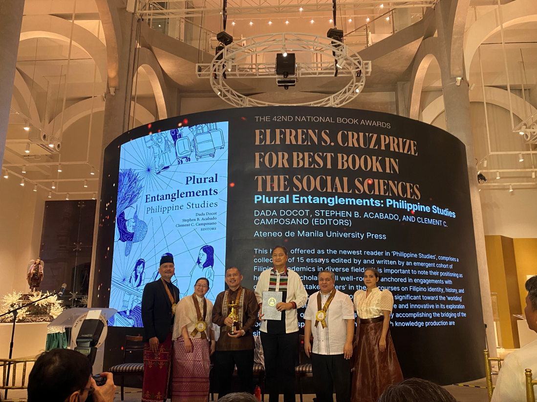 Plural Entanglements