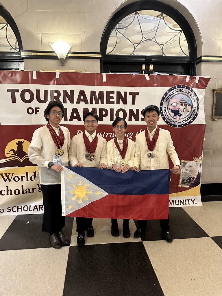 (L-R) Sian Trasmontero, EJ Porta, Renzu Santos, and Jesu Manzano in Yale University  following the WSC TOC award ceremony