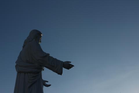 Sacred Heart of Jesus statue