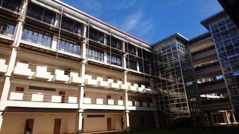 JGSOM inner courtyard