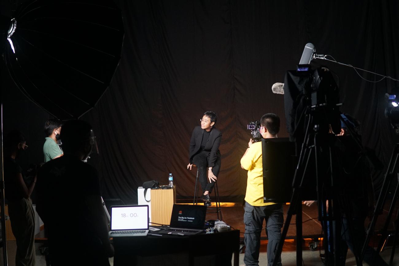 Maria Ressa at the communication studio