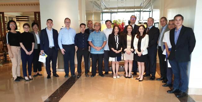 roundtable discussion