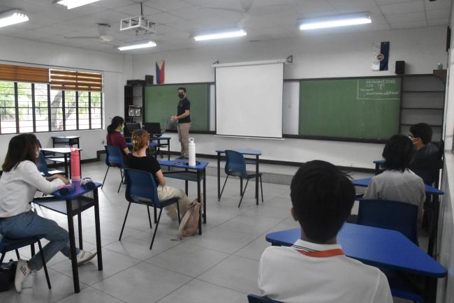 An ASHS PIP class photographed on 21 March 2022 by Chris De Luna 