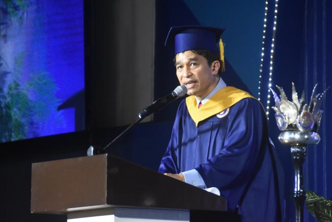 John Alonte at the ASHS HumSS Grad 2022