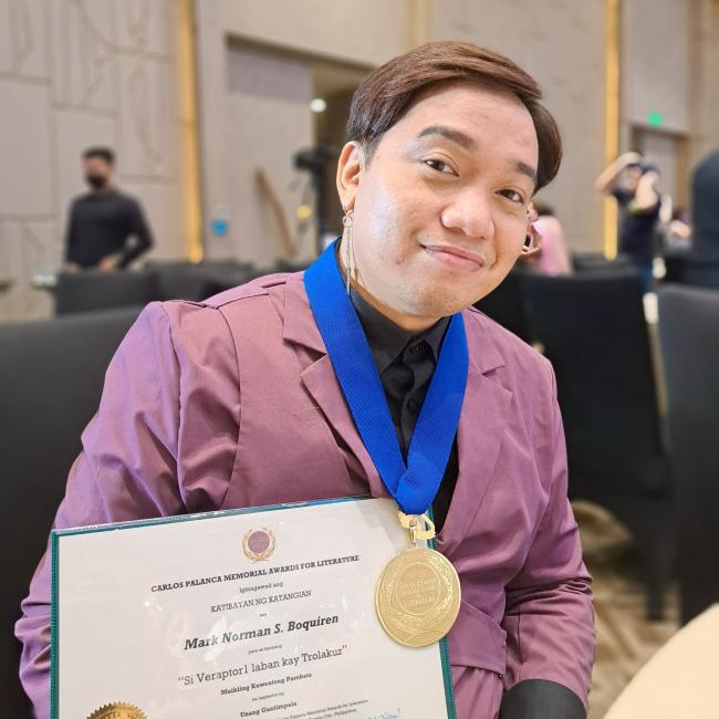Norman Boquiren at the Carlos Palanca awards ceremony 
