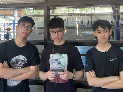 (L-R) Diggy Arroyo, Manu Arroyo, Darion Soriente  