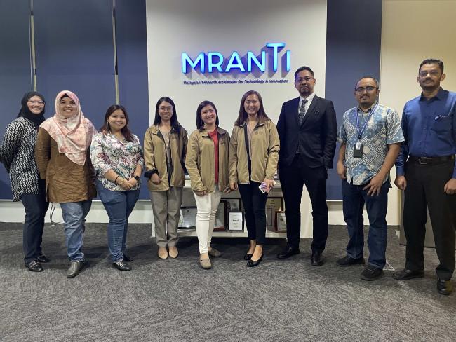 Photo: MRANTI and AIPO representatives at the Hive 5 MRANTI Park, Kuala Lumpur, Malaysia