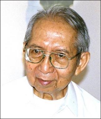 Fr Roque Ferriols SJ